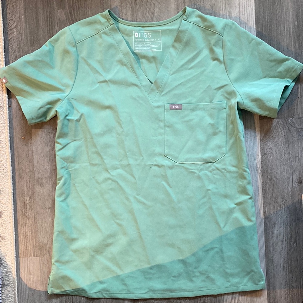 FIGS Catarina One-Pocket Scrub Top - Jade